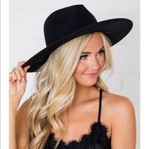 Pink Lily For Next Time Black Hat